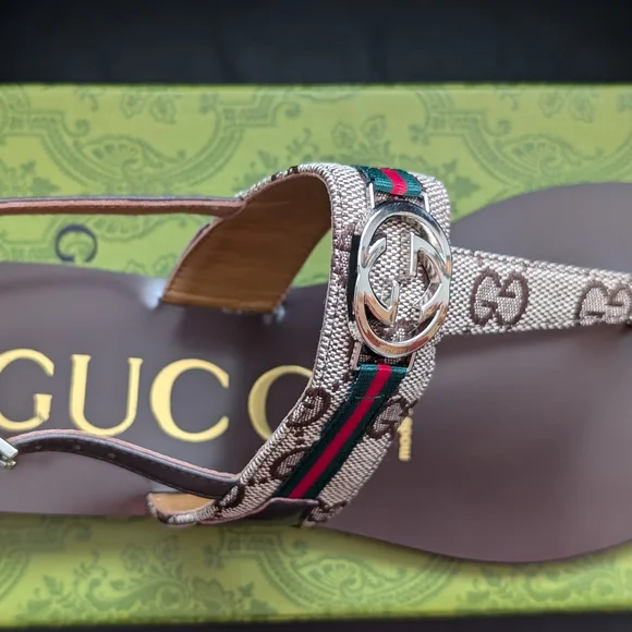 Gucci Brown Sandals with Gold Accents - Picture 3 of 11